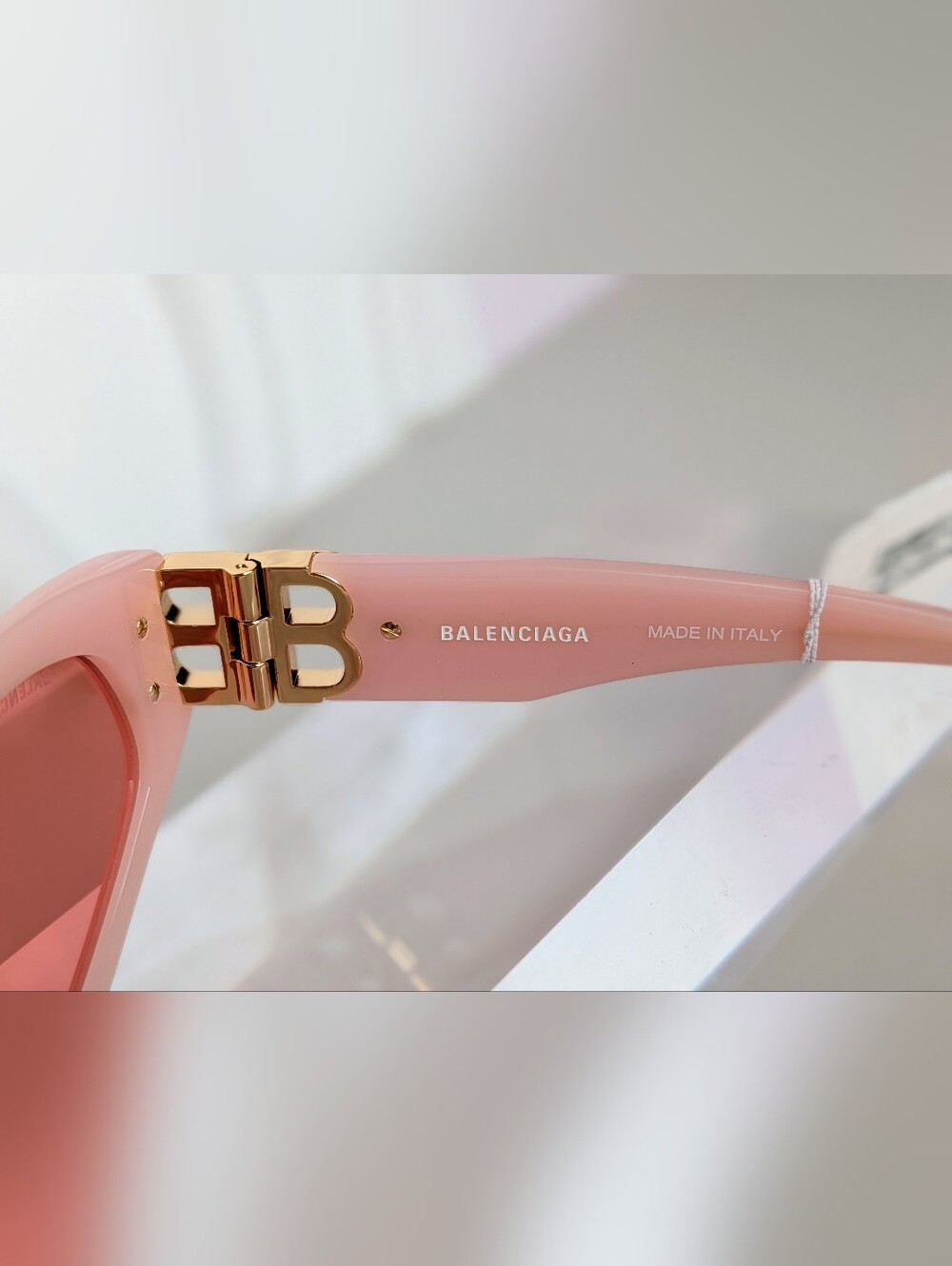 Balenciaga BB0095S Pink Gold Cat Eye Sunglasses BB Logo NWT Made In Italy - Picture 10 of 16